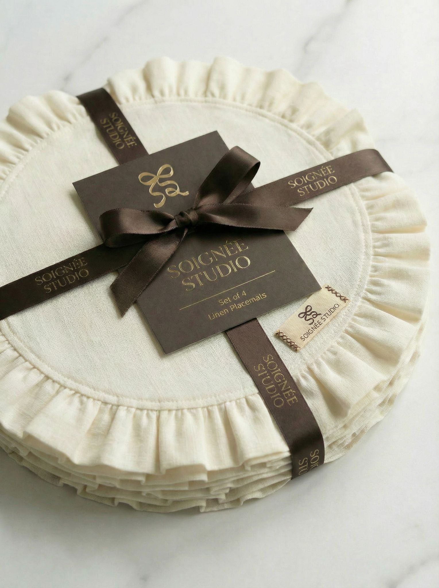 The Signature Ruffled Linen Placemat (Set of 4)