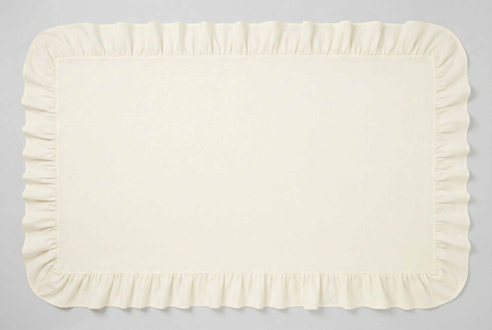 The Voluminous Frill Linen Tablecloth