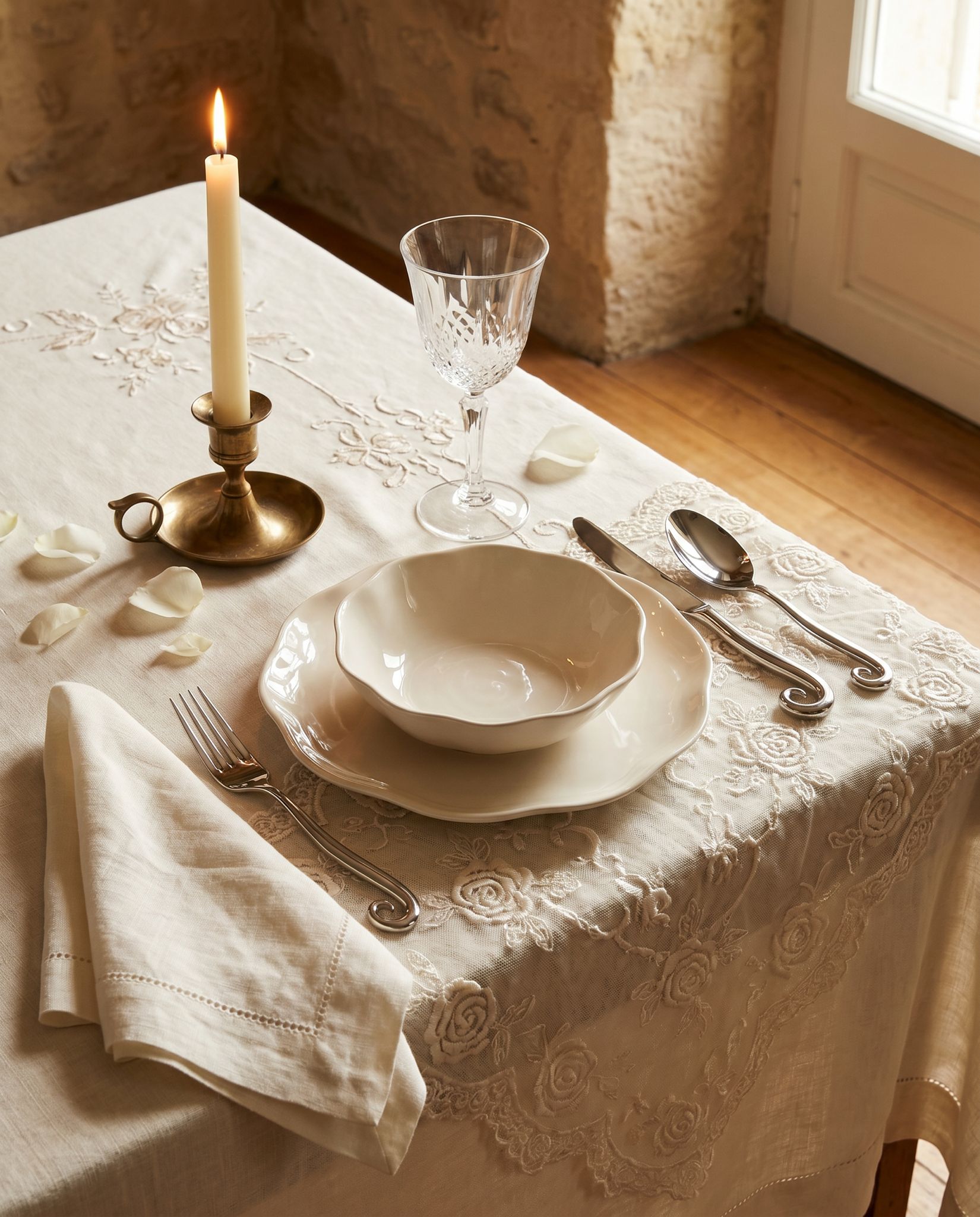 Wave Curl Collection 16-Piece Cutlery Set