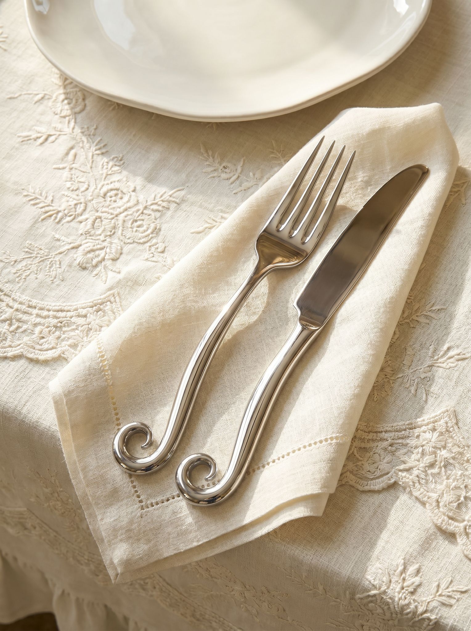 Wave Curl Collection 16-Piece Cutlery Set